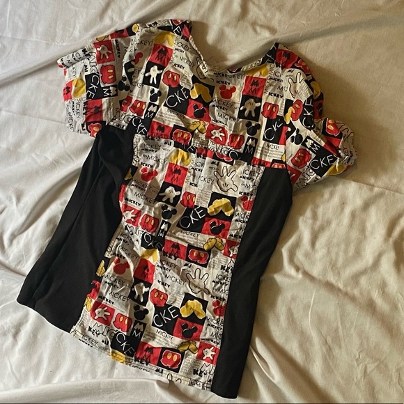 Scrub top - Picture 2 of 2